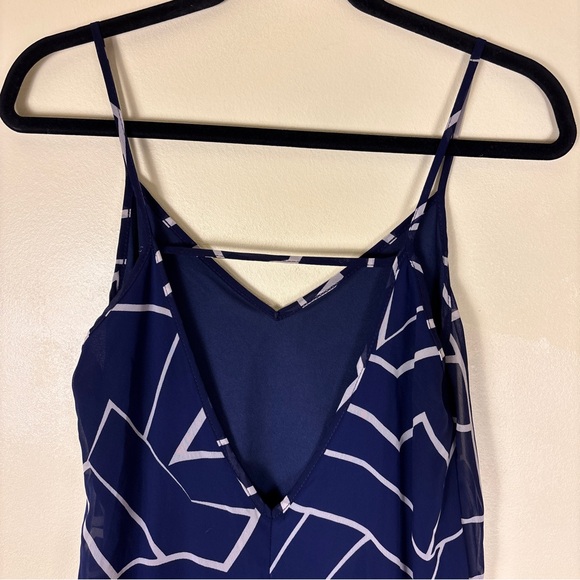 Lovely Day High Low Dress in Navy‎ and White - Picture 7 of 7